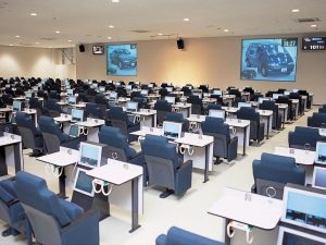 自動車オークション会場の運営サポートスタッフ 未経験ok 学生ok 仙台 アルバイト採用情報 採用情報 アライグループ Recruit Site